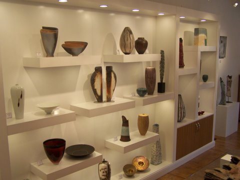 Bespoke illuminated display shelving